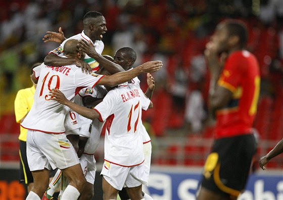 Angola - Mali: hosté slaví jeden ze ty gól do angolské sít