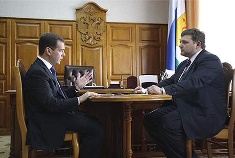 Nikita Blych (vpravo) u prezidenta Dmitrije Medvedva