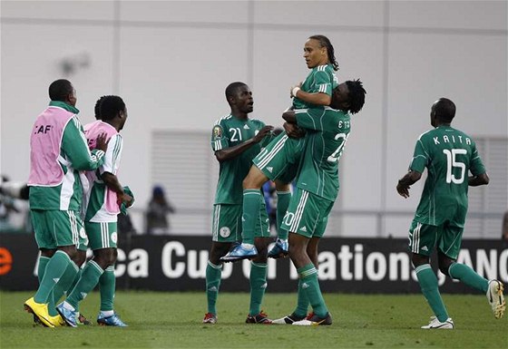 Fotbalisté Nigérie jsou dalím tvrtfinalistou mistrovství Afriky