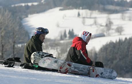 Snowboardist v Detn v Orlickch horch. (24. ledna 2010)