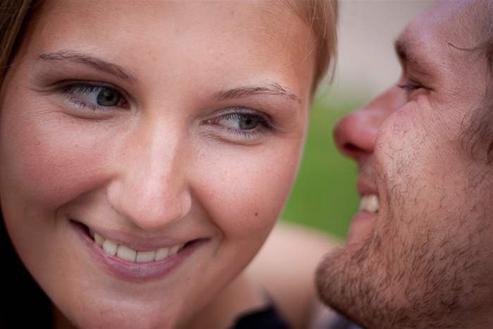 kola svádní: smích a lehký flirt vám také pomohou