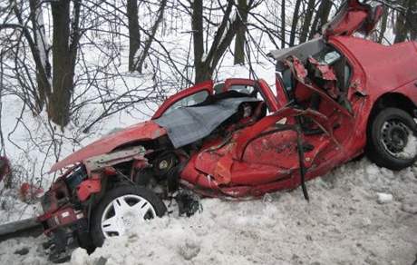 Senior zejm pehlédl auto jedoucí z prava. To se mu stalo osudné. Ilustraní foto.