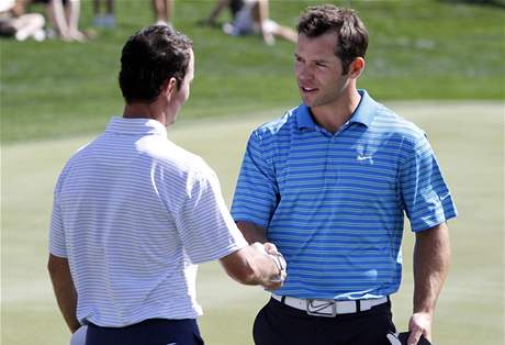 Mark Weir (vlevo) a Paul Casey, Match Play Championship