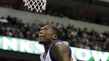 Rozehrva New York Knicks Nate Robinson pi souti ve smeovn v rmci All-Star vkendu NBA.