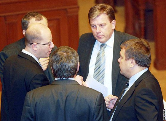 Jednání v Poslanecké snmovn v Praze. (12. února 2010)