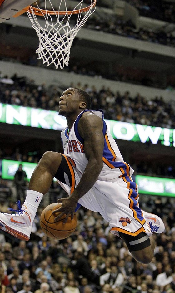Rozehráva New York Knicks Nate Robinson pi souti ve smeování v rámci All-Star víkendu NBA.