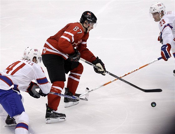 Hokejisty Kanady prohra s USA teba mrzet nebude. Ve ukáe a play-off.