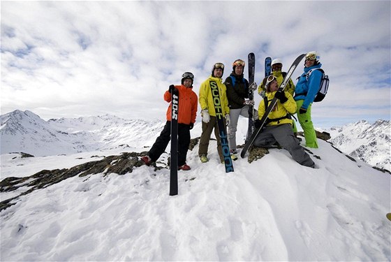 Freeride vyznává ím dál víc lidí. V ad alpských stedisek vyráí polovina lya mimo sjezdovky