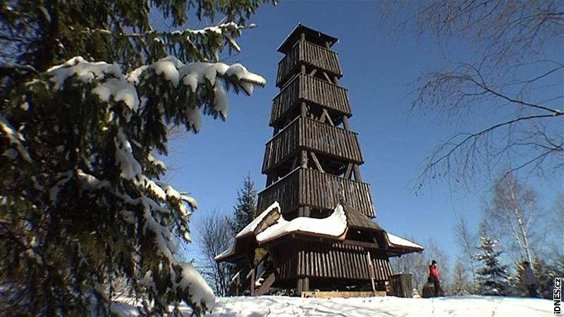 Výlet na Pulínské skály. Rozhledna na ubov kopci