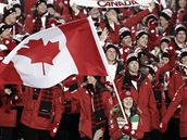 Vprava sportovc poadatelsk zem pi zahajovacm ceremonilu Zimnch olympijskch her v kanadskm Vancouveru. (12. nora 2010)