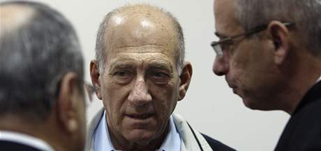 Bývalý izraelský ministerský pedseda Ehud Olmert (25. února 2010)