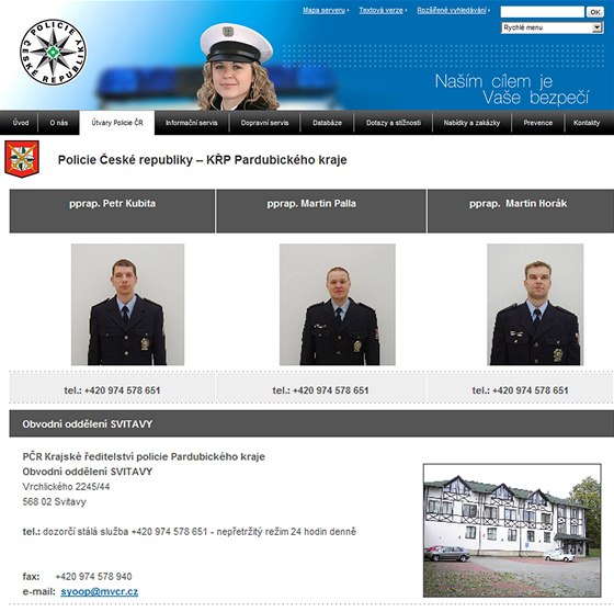 Policie nov ukazuje na webu fotky dopravních policist, ti mají strach z vyhroování.