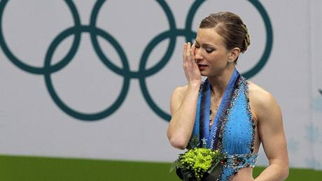 Joannie Rochetteová po olympijském závodě ve kterém získala bronz Joannie Rochetteová po olympijském závodě ve kterém získala bronz
