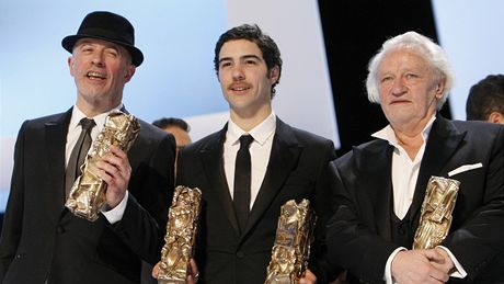 Oceněná výprava k filmu Prorok: režisér Jacques Audiard (vlevo) a herci Tahar Rahim (uprostřed) a Niels Arestrup Oceněná výprava k filmu Prorok: režisér Jacques Audiard (vlevo) a herci Tahar Rahim (uprostřed) a Niels Arestrup