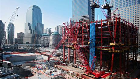 Souasný stav prací na Ground Zero v New Yorku.
