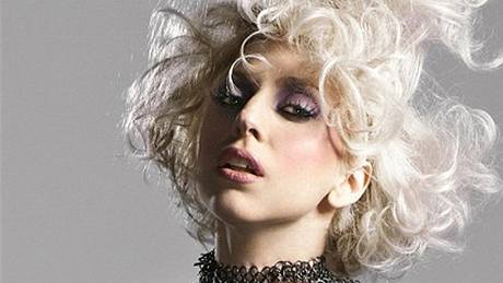 Polonahá Lady Gaga v novém vydání magazínu Q.