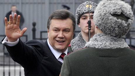 Ukrajinský prezident Viktor Janukovyč Ukrajinský prezident Viktor Janukovyč