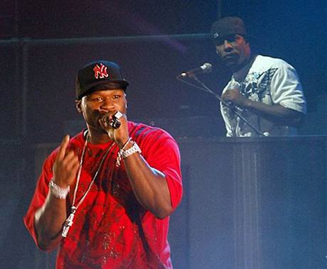 50 Cent vystoupil v Praze v listopadu 2007.