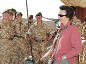 Princezna Anna navtvila britsk jednotky v Afghnistnu.