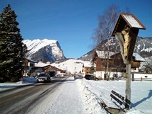 Rakousko, Bregenzerwald. Malebn mstgeko Schopernau