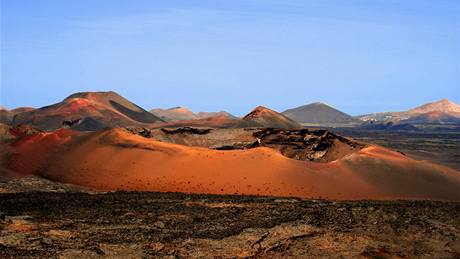 Montanas del Fuego (Ohové hory) v Národním parku Timanfaya