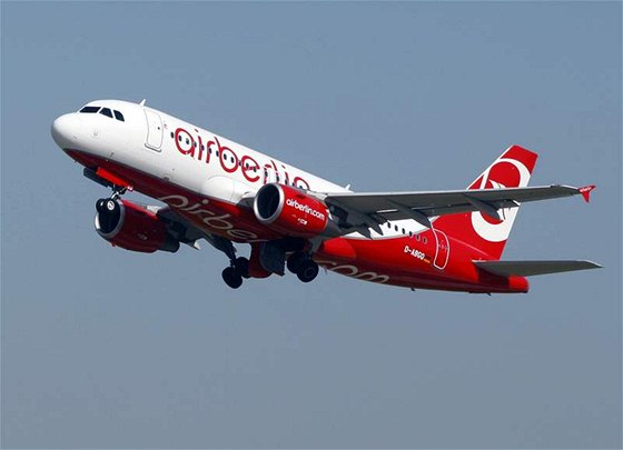 Letadlo nmecké spolenosti Air Berlin. Ilustraní foto