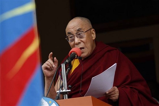 Dalajlama obvinil ínu, e se snaí vyhladit buddhismus.