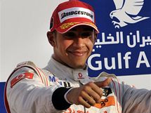 Lewis Hamilton dojel ve Velk cen Bahrajnu na tetm mst