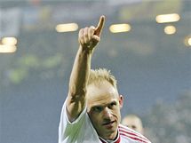 3:1. David Jarolm z Hamburku slav branku v zpase Evropsk ligy s Anderlechtem. 