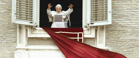 Pape Benedikt XVI., Vatikn 21. bezna 2010 