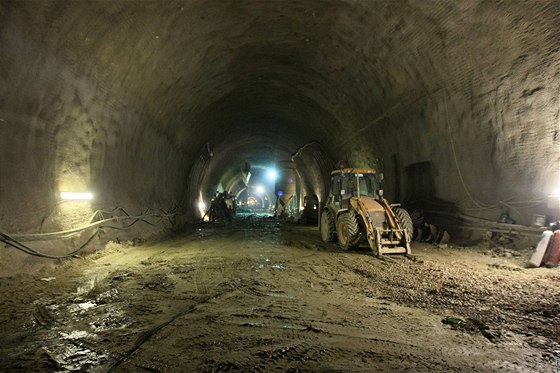 Slavnostní proraení Královopolského tunelu z bezna 2010