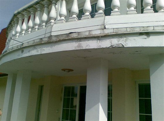 Protékající terasa dokáe poniit podklad i fasádu