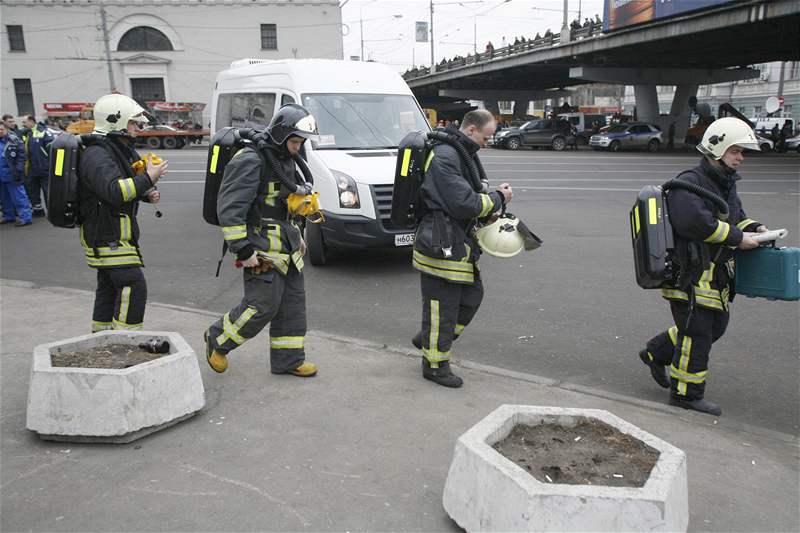 Výbuchy v moskevském metru si vyádaly desítky mrtvých (29. bezna 2010)