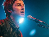 Noel Gallagher pi svm prvnm slovm vystoupen v Royal Albert Hall - Londn,...