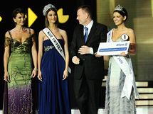 eskou Miss 2010 Jitku Vlkovou vyhlsila adujc Miss Universe Stefania Fernndez z Venezuely 