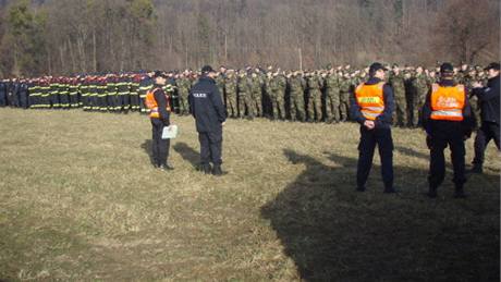 Cviení a pátrací akce v Hradci nad Moravicí (23.2.2010)