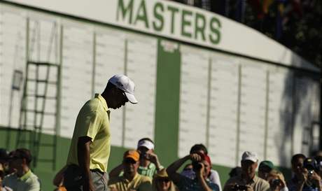 Tiger Woods v trninku na Masters 2010.