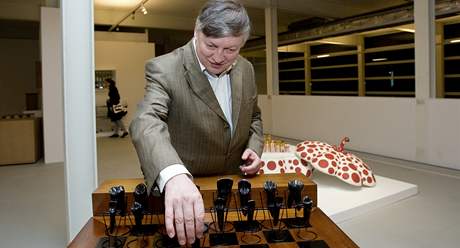 achový velmistr Anarolij Karpov.