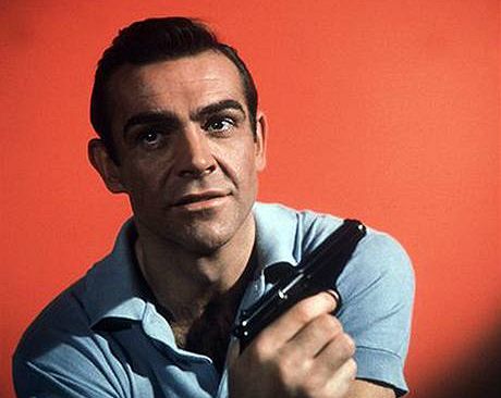 Sean Connery jako James Bond ve filmu Dr. No.