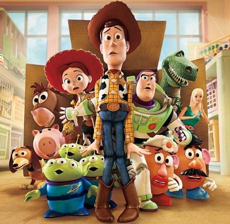 Jedna z 23 verz plaktu k filmu Toy Story 3