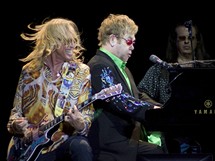 Elton John koncertoval v Mexiku v mayskch rozvalinch