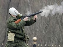 Nepokoje v Kyrgystnu. (7. dubna 2010)