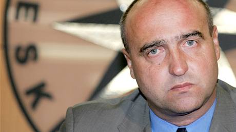 Šéf ochranné služby František Snopek. Šéf ochranné služby František Snopek.