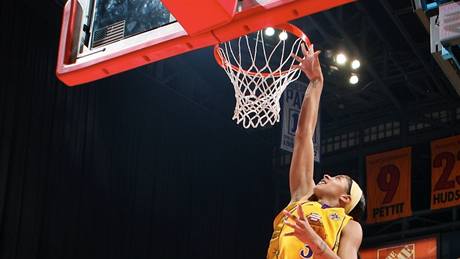 Candace Parkerová v dresu Los Angeles Sparks zakončuje v WNBA Candace Parkerová v dresu Los Angeles Sparks zakončuje v WNBA