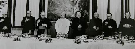 Zemel kardinl Tom pidlk. Archivn foto - kardinl pidlk s papeem Janem Pavlem II.