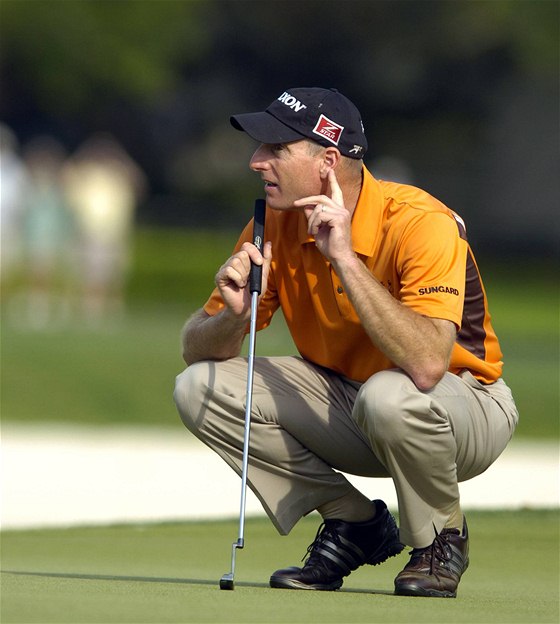 Jim Furyk se z vítzství radoval ped necelým msícem v Tamp, nyní pjde v Hilton Head v Jiní Karolin do finále z prvního místa.