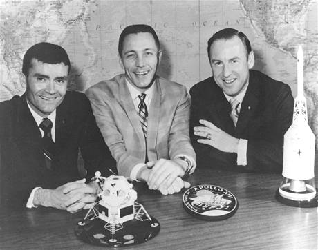 Posdka Apolla 13. Zleva: Fred Haise, John Swigert a James Lovell