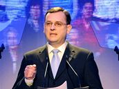 Lídr ODS Petr Neas pi pedstavení volebního programu strany. (15. dubna 2010)