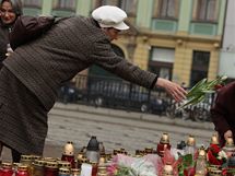 Vratislav den po leteck katastrof, pi n zemel polsk prezident s chot a dal vznamn osobnosti Polska. (11.4.2010)