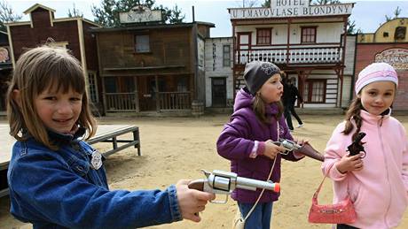 Boskovický Western Park zaplnily stovky lidí, nejvíce se ze druhého zahájení sezony tily dti